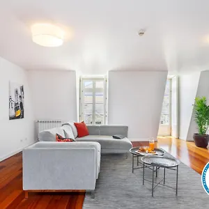 Whome | Luxury Chiado Prime Apartamento Lisboa