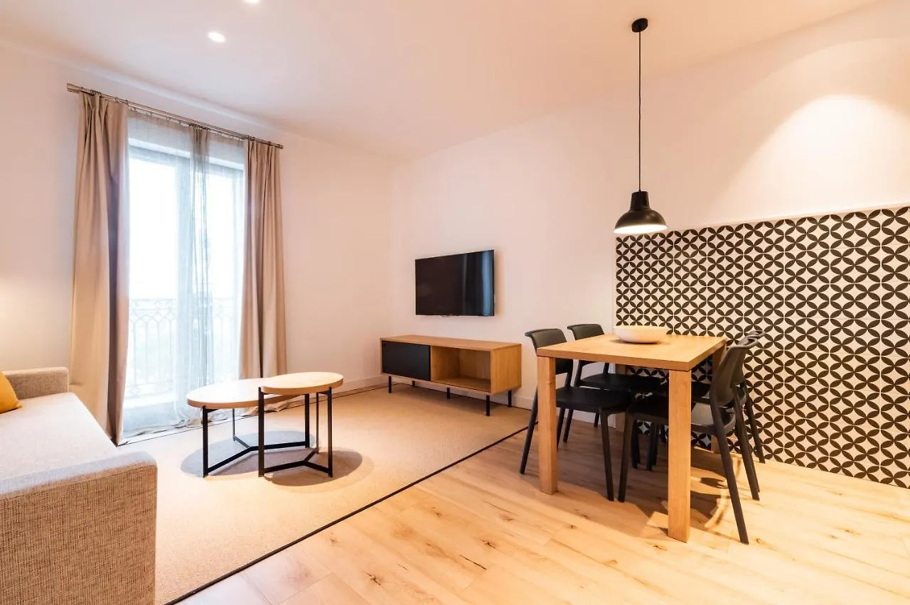 Port Plaza Apartments تاراغونا 0*,  إسبانيا