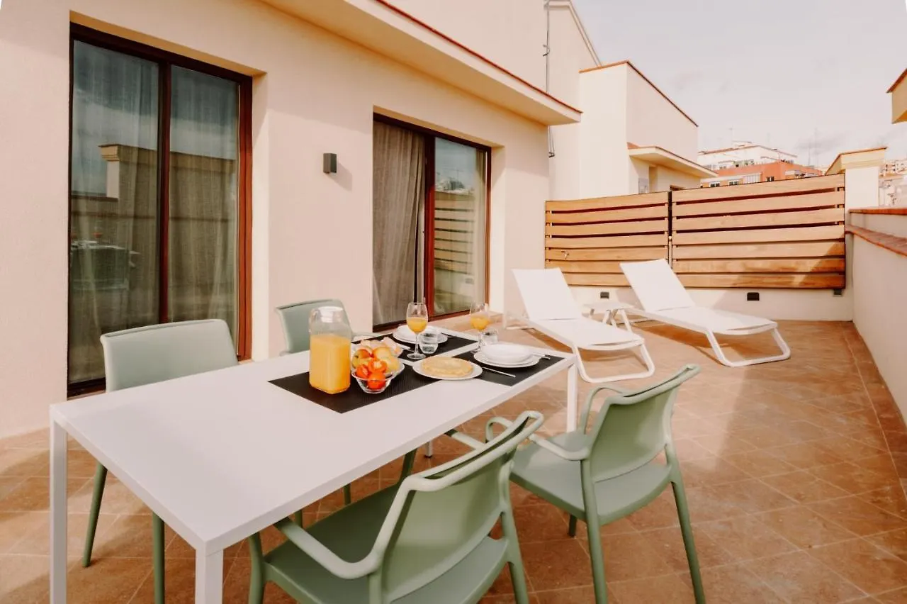 Port Plaza Apartments تاراغونا